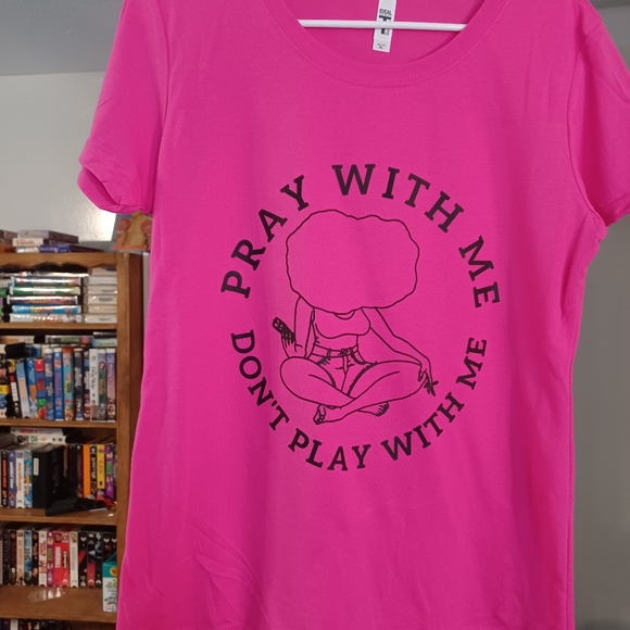 Tee Shirt - Picture 1 of 2